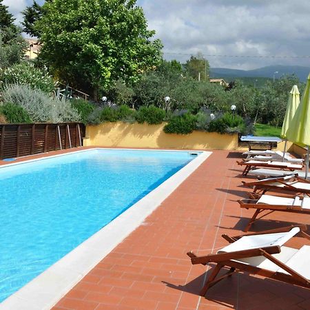 Agriturismo "Antico Frantoio" Foligno Exterior foto